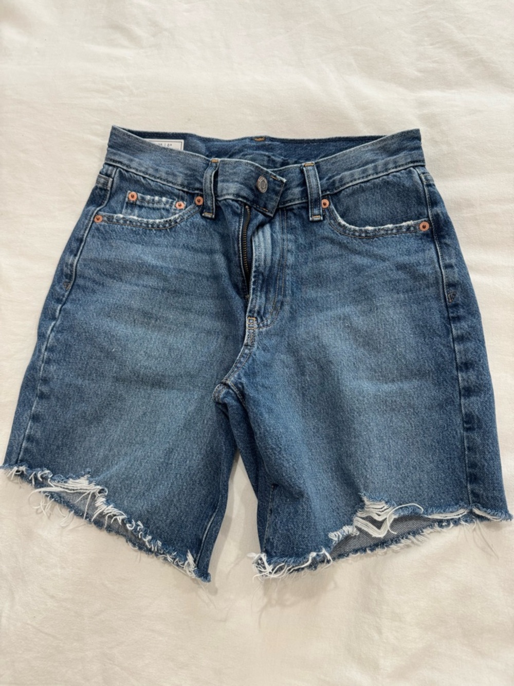GAP High-Rise Bermuda Jeans in Light Blue Denim